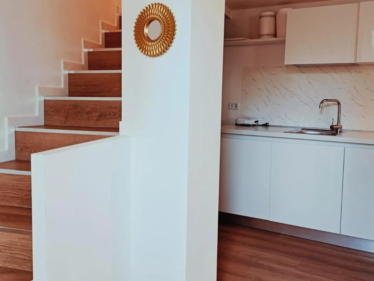 Domus Tasso 75 Villa Napoli 0*,